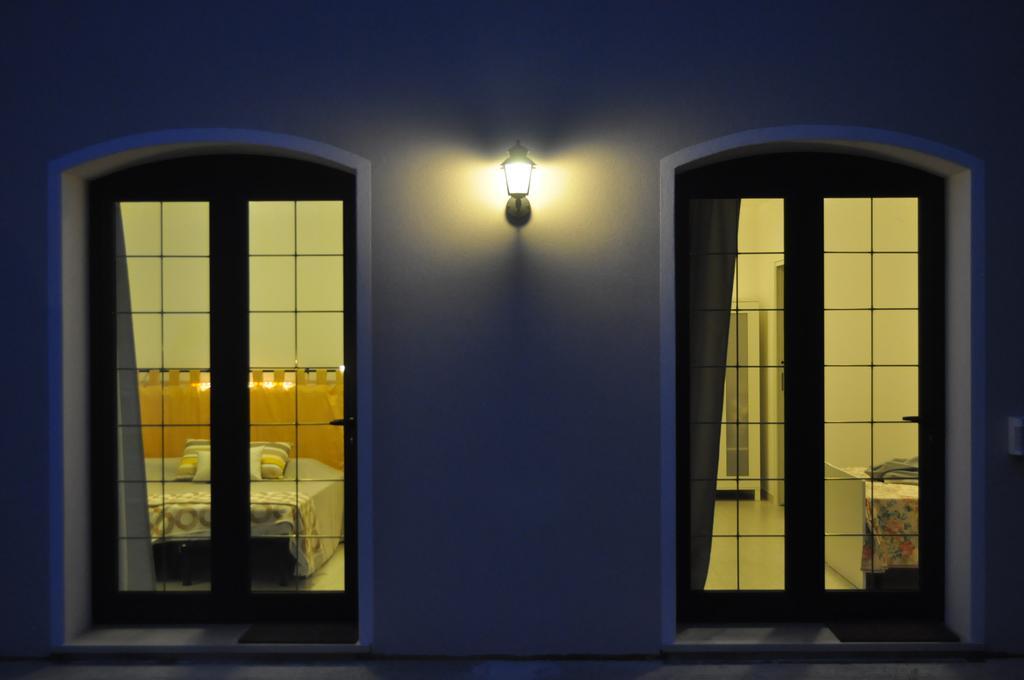 Casa Vacanza E Per Lavoro Tessyhouse สปิเนอา ภายนอก รูปภาพ